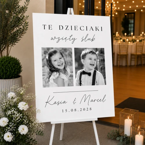 Akrylowa tablica powitalna Te dzieciaki wzięły ślub 80 × 60 cm  | TADAM Pracownia Kreatywna
