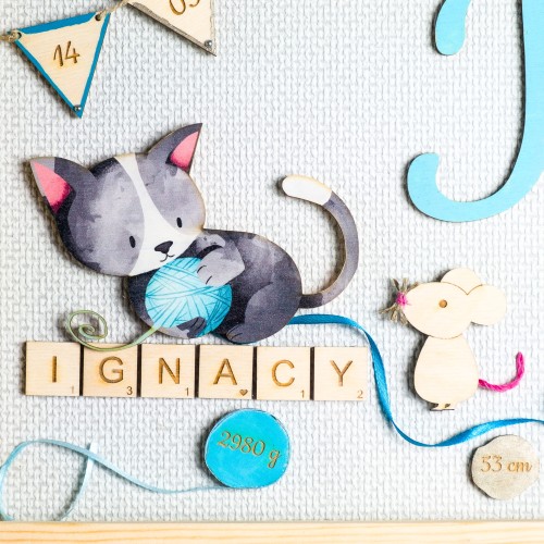 Przeszklona ramka z monogramem - KOTEK